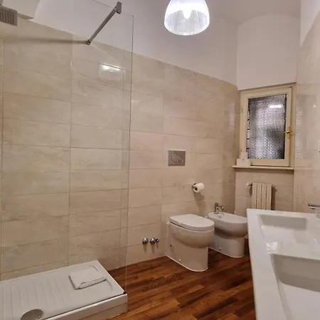 Cozy Colosseum 2br-2ba Family * Rom
